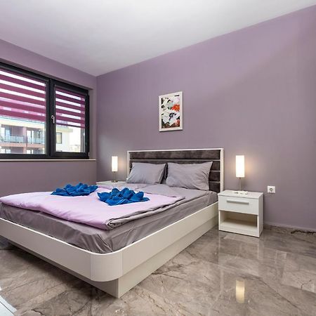 Stylish 1Bd Flat With A Parking Spot By Flat Mаnager Lägenhet Plovdiv Exteriör bild