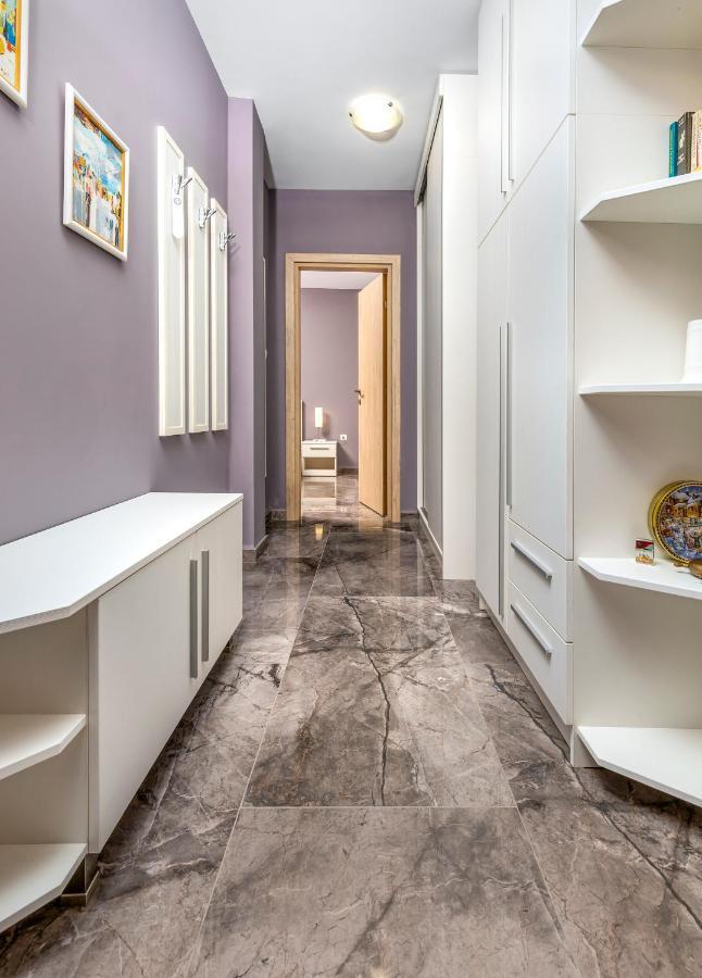 Stylish 1Bd Flat With A Parking Spot By Flat Mаnager Lägenhet Plovdiv Exteriör bild