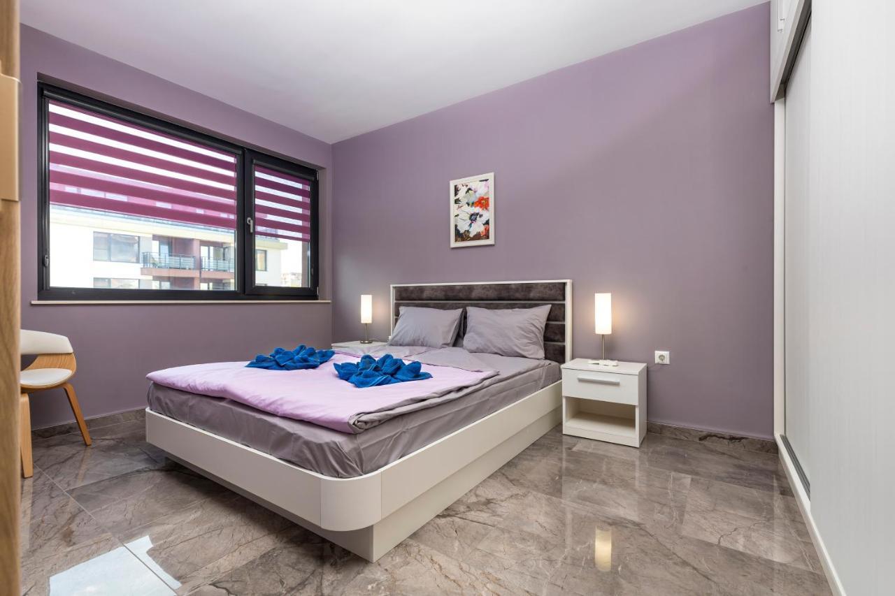 Stylish 1Bd Flat With A Parking Spot By Flat Mаnager Lägenhet Plovdiv Exteriör bild